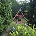 Дом отдыха Balatonkenesei Nadfedeles Lovas Vendeghaz *