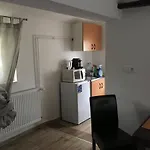 Дом отдыха Balatonkenesei Nadfedeles Lovas Vendeghaz Балатонкенезе
