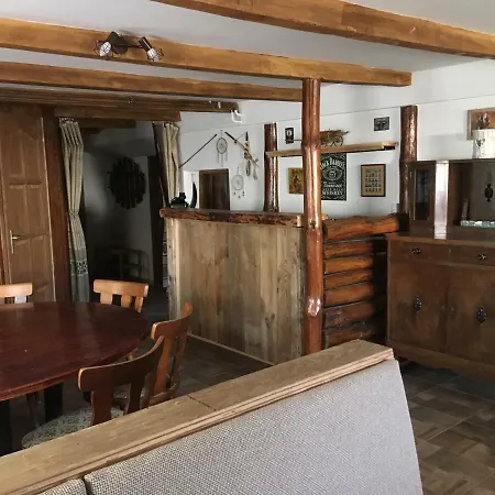 Vakantiehuis Balatonkenesei Nadfedeles Lovas Vendeghaz *